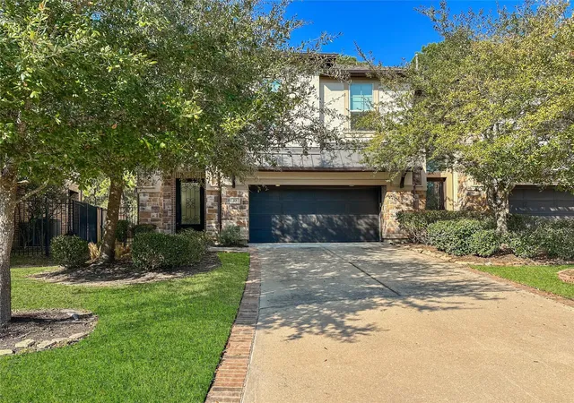 3rd image of 23 Jonquil Pl, Tomball, TX 77375 | MLS# 11157064