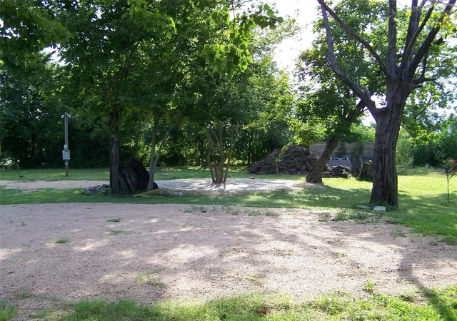 Photo 3 of Land for sale at 2625 Quitman St, Houston, TX 77026 | MLS# 96722844 | Listing updated on 2026-09-14