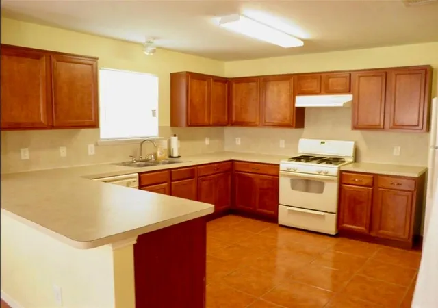 5th image of 22923 Twisting Pine Dr, Spring, TX 77373 | MLS# 94796751