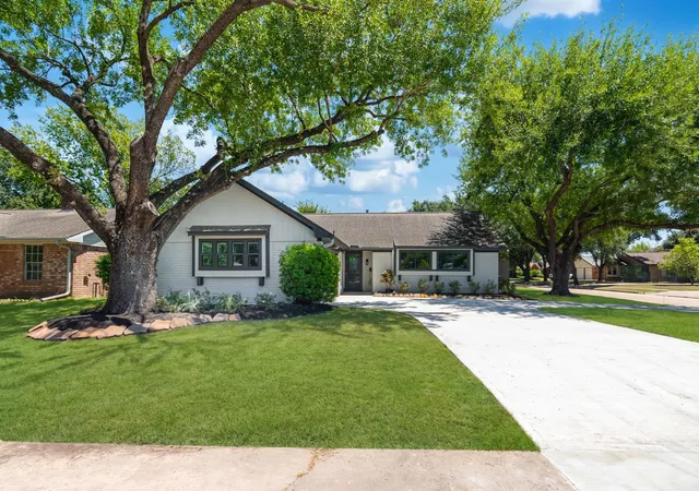 2nd image of 5302 Arbor Vitae Dr, Houston, TX 77092 | MLS# 50151377