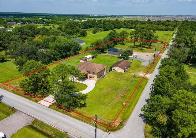 1st image of 1925 Avenue L, Santa Fe, TX 77510 | MLS# 43798044