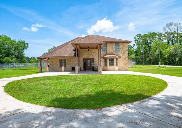 2nd image of 1925 Avenue L, Santa Fe, TX 77510 | MLS# 43798044