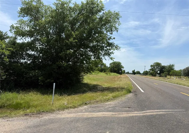 Photo 4 of Land for sale at 0 County Rd 438, Snook, TX 77878 | MLS# 14030483 | Listing updated on 2026-09-16