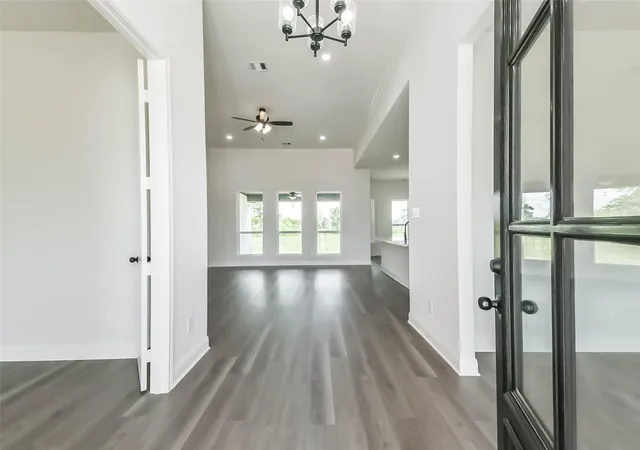2nd image of 6618 Freret Bayou, Baytown, TX 77523 | MLS# 93013384