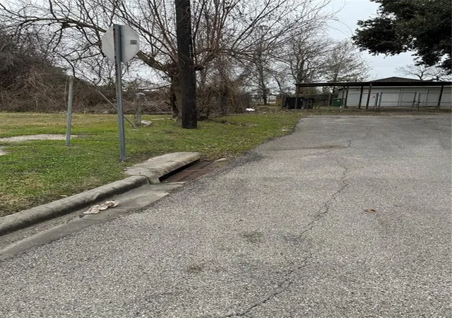 Photo 2 of Land for sale at 0 Mystic St, Houston, TX 77020 | MLS# 18679723 | Listing updated on 2026-03-03