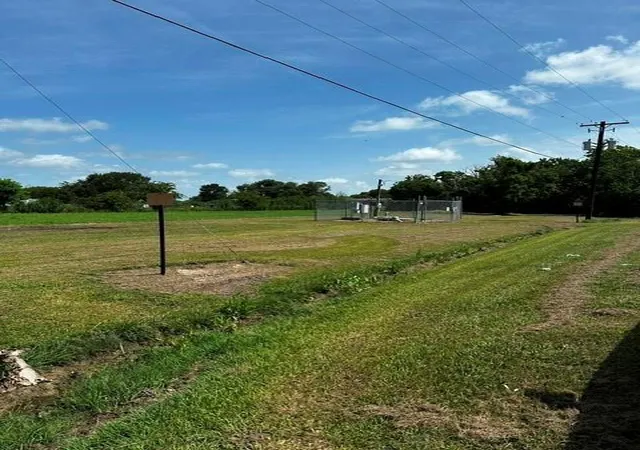 4th image of Tbd Hunter'S Ridg, Eagle Lake, TX 77434 | MLS# 72384018