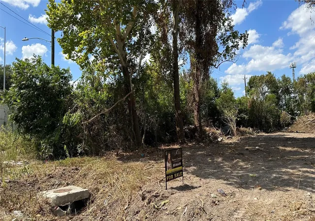 Photo 1 of Land for sale at 0 Caplin St, Houston, TX 77026 | MLS# 16597588 | Listing updated on 2026-09-15