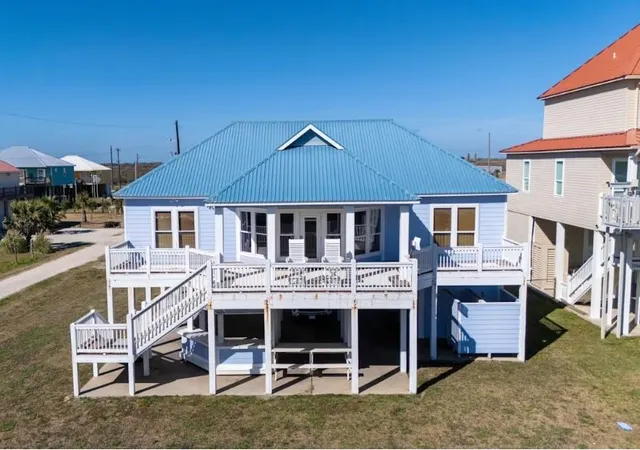 Homes for sale in Gilchrist, TX | 773 Bolivar Dunes Blvd, Gilchrist, TX 77617 | MLS# 75193731