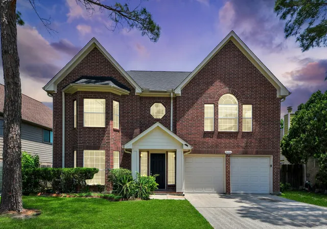 Photo 2 of Sale Pending at 5606 Charlestown Colony Dr, Houston, TX 77084 | MLS# 71162631 | Listing updated on 2026-09-19