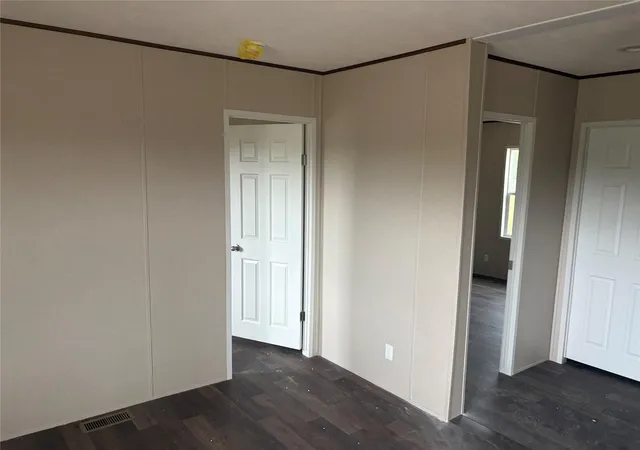 Photo 4 of Single family home for sale at 365 County Rd 305, Knippa, TX 78870 | MLS# 81114538 | Listing updated on 2026-09-11