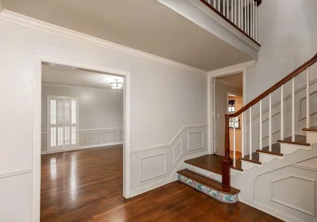 4th image of 2465 Gladys St, Beaumont, TX 77702 | MLS# 49729348