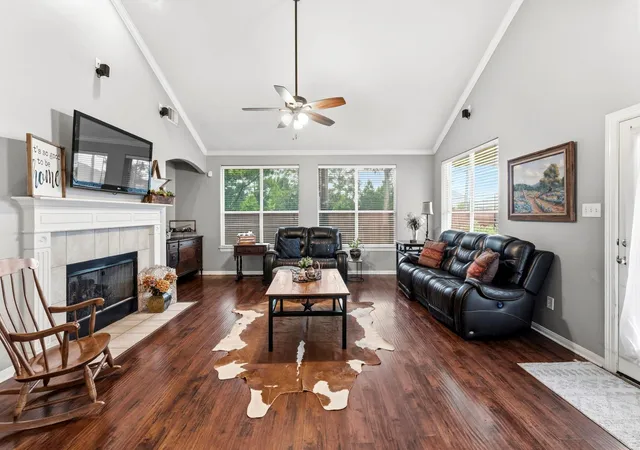 Photo 2 of Single family home for sale at 17439 Sweet Song Dr, Tomball, TX 77377 | MLS# 46284192 | Listing updated on 2026-08-29