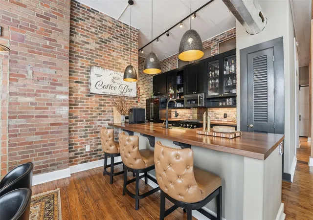 Photo 2 of Condo for sale at 2318 Market St #12, Galveston, TX 77550 | MLS# 13780281 | Listing updated on 2026-08-25
