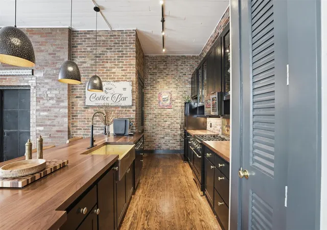 Photo 3 of Condo for sale at 2318 Market St #12, Galveston, TX 77550 | MLS# 13780281 | Listing updated on 2026-08-25