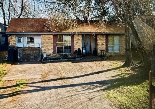 Homes for sale in Beasley, TX | 212 N 8th St, Beasley, TX 77417 | MLS# 55675111