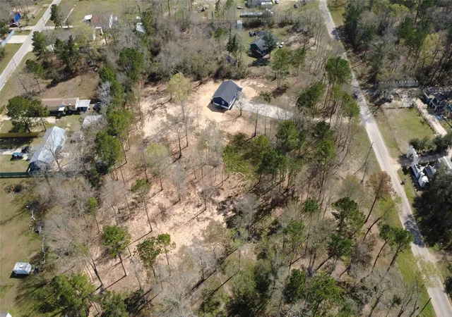 4th image of 135 County Road 3431, Cleveland, TX 77327 | MLS# 58038101