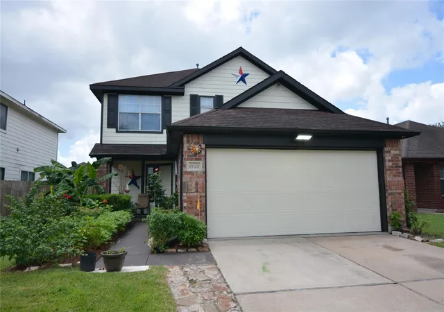 Photo 1 of Sale Pending at 6039 Lark Hvn Ln, Houston, TX 77085 | MLS# 34166159 | Listing updated on 2026-08-18