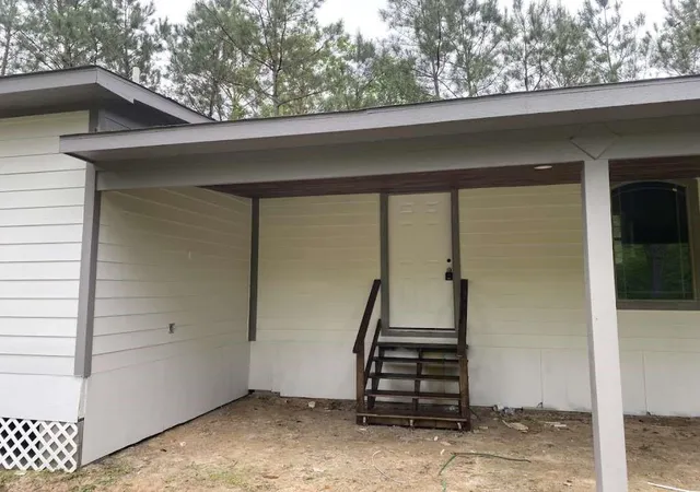 Photo 2 of Single family home for sale at 135 Brittany Ln, Cleveland, TX 77328 | MLS# 77736345 | Listing updated on 2026-07-21