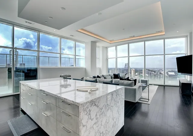 4th image of 4521 San Felipe St #3201, Houston, TX 77027 | MLS# 76471898