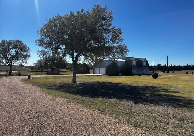 3rd image of 1100 Swiss Alp Hills Loop, Schulenburg, TX 78956 | MLS# 59157996