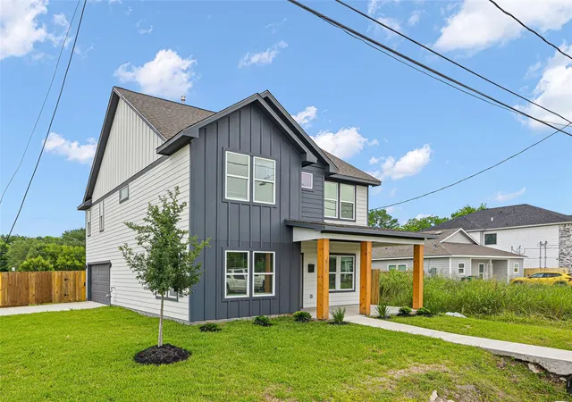 3rd image of 8203 Gladstone St, Houston, TX 77051 | MLS# 76644337