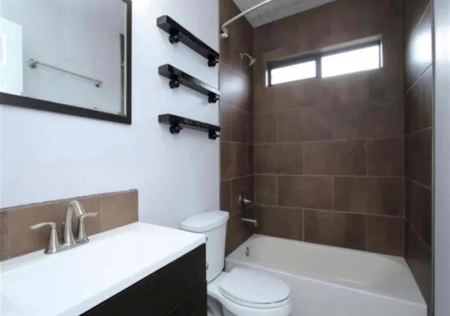4th image of 995 Junell St, Houston, TX 77088 | MLS# 82277196