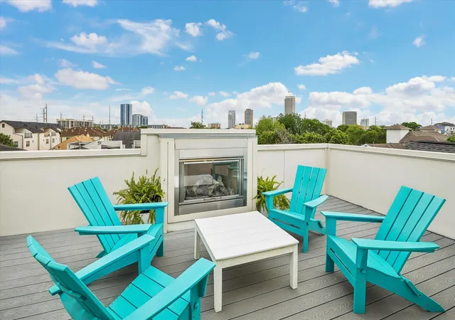 1st image of 1526 Vermont St, Houston, TX 77006 | MLS# 23781690