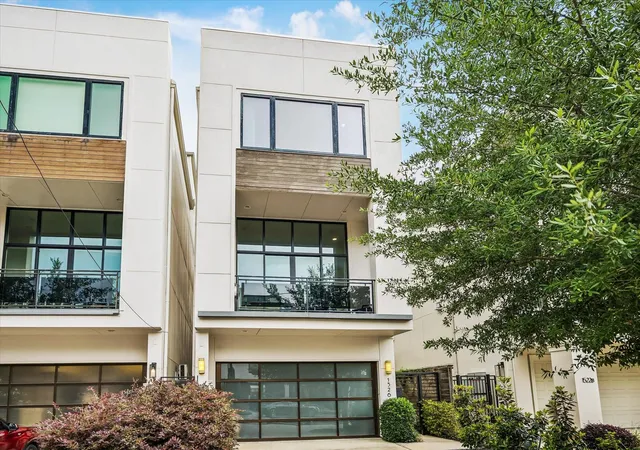 2nd image of 1526 Vermont St, Houston, TX 77006 | MLS# 23781690