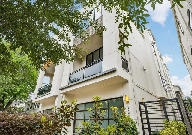 39th image of 1526 Vermont St, Houston, TX 77006 | MLS# 23781690