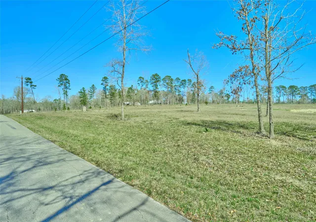 Photo 4 of Land for sale at 13030 Hill Crk Rd, Montgomery, TX 77356 | MLS# 29157428 | Listing updated on 2026-03-08
