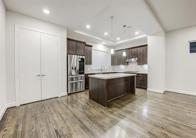 Photo 4 of Single family home for sale at 339 Eado Park Cir, Houston, TX 77020 | MLS# 2979252 | Listing updated on 2026-08-08