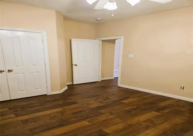 Photo 3 of Single family home for sale at 24039 Clipper Hl Ln, Spring, TX 77373 | MLS# 61001142 | Listing updated on 2026-09-19