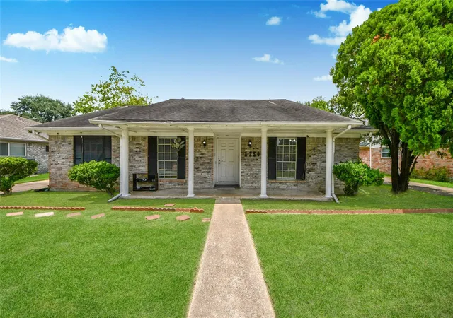 Photo 1 of Single family home for sale at 12503 Millbanks Dr, Houston, TX 77031 | MLS# 26150401 | Listing updated on 2026-09-02
