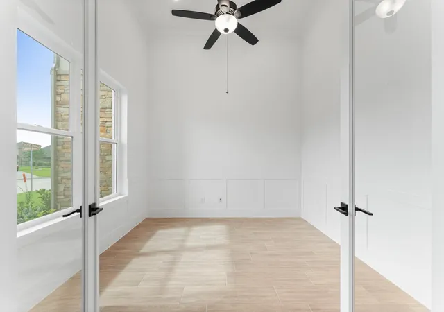 Photo 3 of Single family home for sale at 24807 Pacific Dunes Ln, Spring, TX 77389 | MLS# 30523773 | Listing updated on 2026-04-12