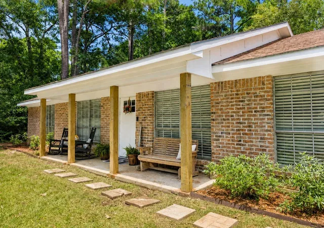 Photo 3 of Single family home for sale at 636 Campoli Rd, Etoile, TX 75944 | MLS# 67952727 | Listing updated on 2026-09-25