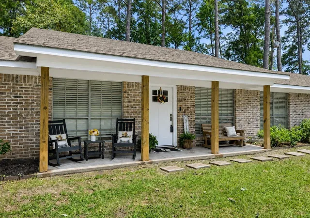 Photo 4 of Single family home for sale at 636 Campoli Rd, Etoile, TX 75944 | MLS# 67952727 | Listing updated on 2026-09-25
