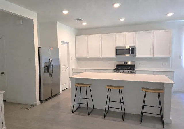 Photo 3 of Single family home for sale at 10201 Pelican Hl Ln, Cleveland, TX 77327 | MLS# 30541356 | Listing updated on 2026-05-30