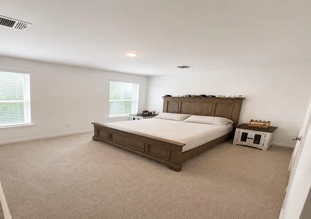Photo 4 of Single family home for sale at 10201 Pelican Hl Ln, Cleveland, TX 77327 | MLS# 30541356 | Listing updated on 2026-05-30