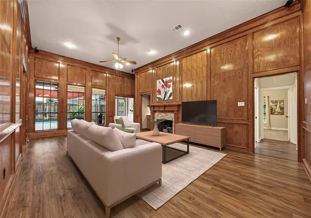 4th image of 1410 Briar Green Ct, Richmond, TX 77406 | MLS# 98110308
