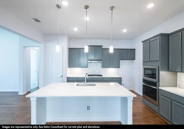 Photo 3 of Single family home for sale at 602 Johnston Dr, Rosharon, TX 77583 | MLS# 66459047 | Listing updated on 2026-08-04
