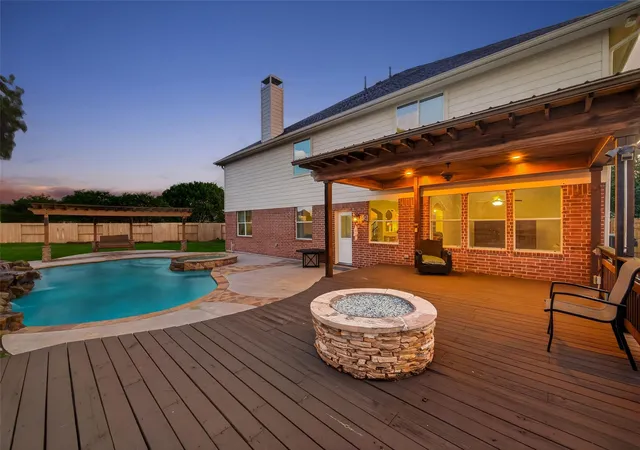 1st image of 394 Dover Ln, League City, TX 77573 | MLS# 82453081