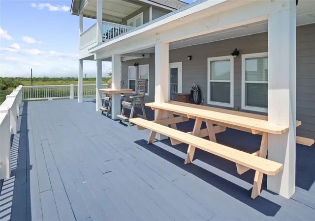 4th image of 892 Melody Ln, Port Bolivar, TX 77650 | MLS# 71512952