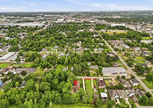 5th image of 9318 Klondike St, Houston, TX 77075 | MLS# 6714237