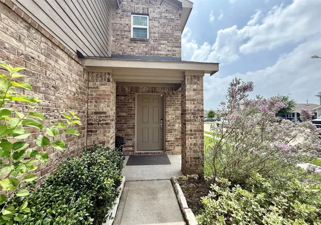 Photo 2 of Sale Pending at 24059 Hay Needle Ln, Hockley, TX 77447 | MLS# 54980774 | Listing updated on 2026-09-08