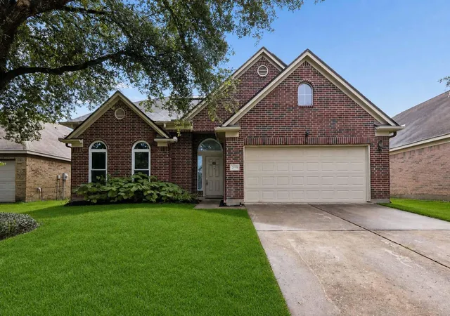 Photo 1 of Single family home for sale at 20518 Jasmine Leaf Trl, Humble, TX 77338 | MLS# 25283360 | Listing updated on 2026-09-20