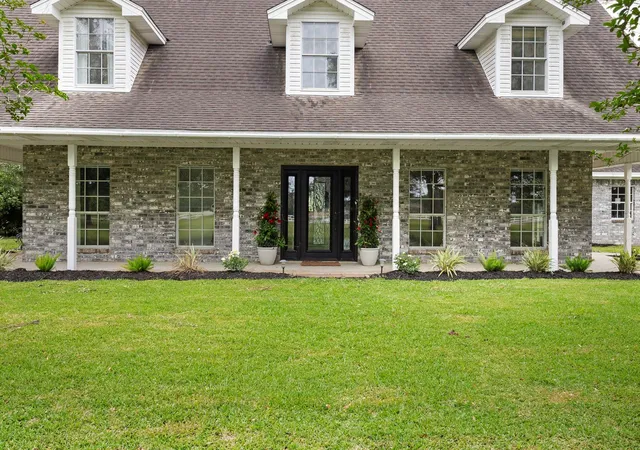 Homes for sale in Beaumont, TX | 16421 Westbury Rd, Beaumont, TX 77713 | MLS# 15552348