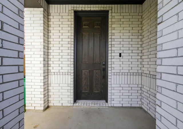 Photo 3 of Single family home for sale at 2837 Shimmer Edge Dr, Katy, TX 77493 | MLS# 9747937 | Listing updated on 2026-09-28