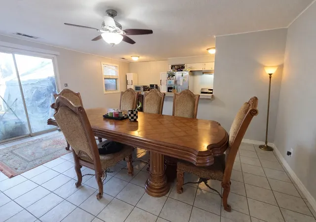 Photo 3 of Single family home for sale at 101 Gladiola St, Lake Jackson, TX 77566 | MLS# 8903114 | Listing updated on 2026-08-24
