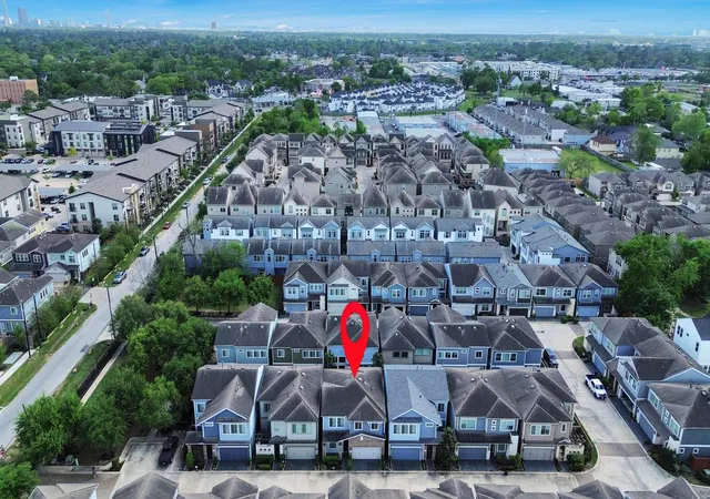 4th image of 8913 Aventino Wy, Houston, TX 77080 | MLS# 37652507
