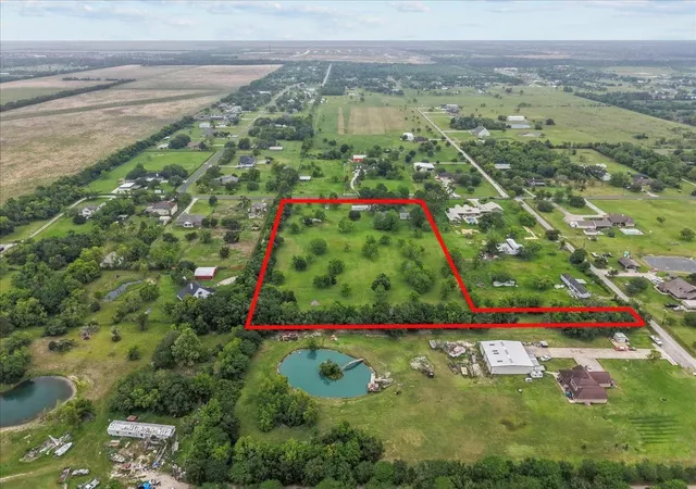 2nd image of 7808 Carolyn St, Santa Fe, TX 77517 | MLS# 68333635